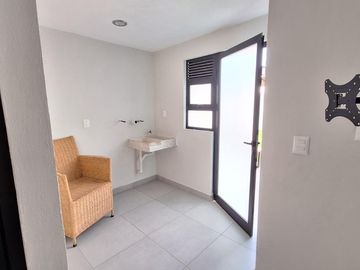 VENTA DE CASAS NUEVAS EN RESIDENCIAL VIENA MOD. ALBERTINA METEPEC