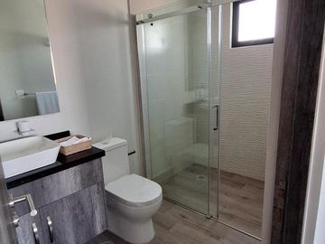 VENTA DE CASAS NUEVAS EN RESIDENCIAL VIENA MOD. ALBERTINA METEPEC