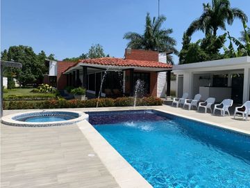 Finca en venta a puerta cerrada - Rozo Palmira Valle Colombia