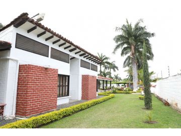 Finca en venta a puerta cerrada - Rozo Palmira Valle Colombia