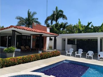 Finca en venta a puerta cerrada - Rozo Palmira Valle Colombia