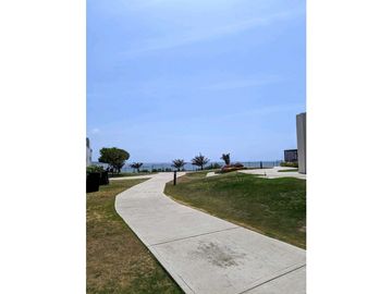 VENDO EXCLUSIVO APARTAMENTO, 116MTS. ALTOS DE MONTICHELLO