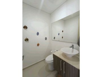 VENDO EXCLUSIVO APARTAMENTO, 116MTS. ALTOS DE MONTICHELLO
