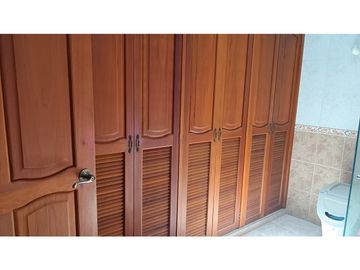 CASA EN VENTA EN ALMENDROS SAN GIL