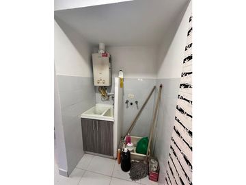 APARTAMENTO - VENTA - LA FLORA - 1ER PISO 2 PARQ. 100M2 - CALI - NORTE