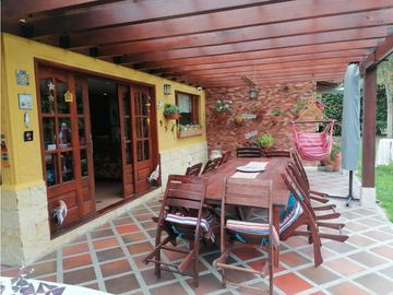 Casa Campestre con Casa Auxiliar Tenjo