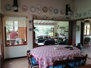 Casa Campestre con Casa Auxiliar Tenjo