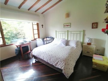 Casa Campestre con Casa Auxiliar Tenjo