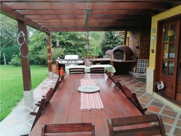 Casa Campestre con Casa Auxiliar Tenjo