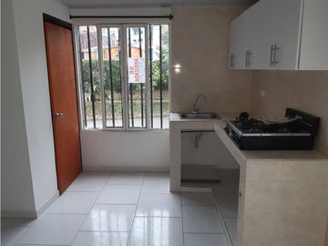 CASA EN VENTA PARA NEGOCIO CUBA-PEREIRA