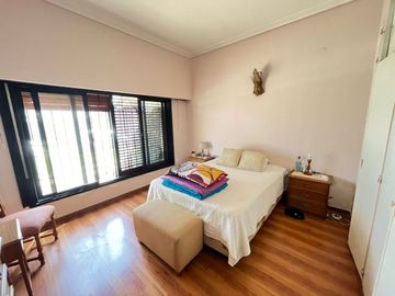 Casa PH en venta en Ituzaingo Norte