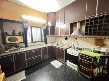 Casa PH en venta en Ituzaingo Norte