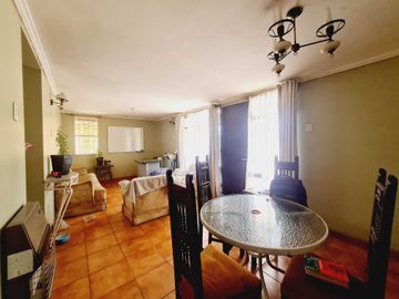 Casa en venta en MACUL