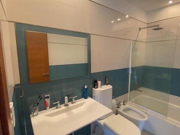 Casa en  venta, 6 ambientes - Saint Thomas Sur, Canning