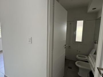 Oportunidad, casa en la Pelegrina