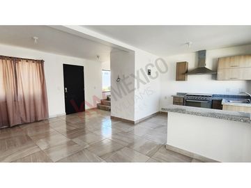 CASA DE OPORTUNIDAD DE VENTA EN ZAKIA