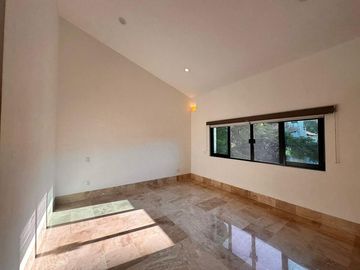 CASA EN EXCLUSIVO CONDOMINIO