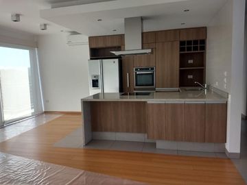 VENTA DEPARTAMENTO JURIQUILLA CONDOMINIO JOY