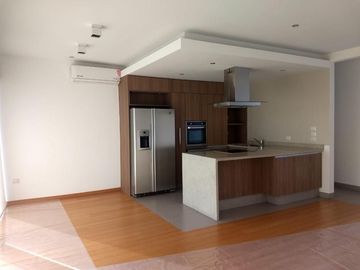 VENTA DEPARTAMENTO JURIQUILLA CONDOMINIO JOY