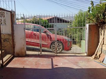 Acogedora Casa en Tranquilo Barrio Residencial – Villa Dulce, Viña del Mar