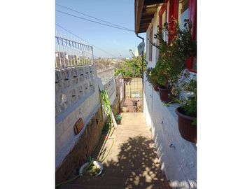 Acogedora Casa en Tranquilo Barrio Residencial – Villa Dulce, Viña del Mar