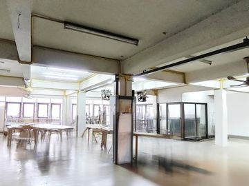 7 Bedroom House for sale in Bang Lamphu Lang, Bangkok