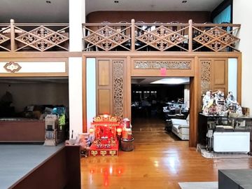 7 Bedroom House for sale in Bang Lamphu Lang, Bangkok