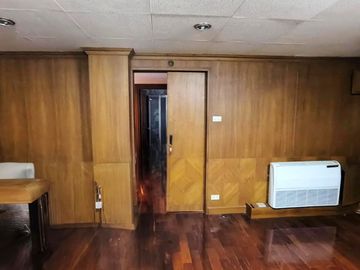 7 Bedroom House for sale in Bang Lamphu Lang, Bangkok