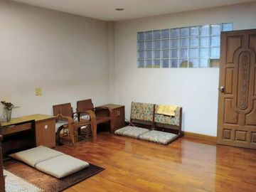 7 Bedroom House for sale in Bang Lamphu Lang, Bangkok