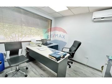 EXCELENTE CASA COMERCIAL UBICACION INIGUALABLE