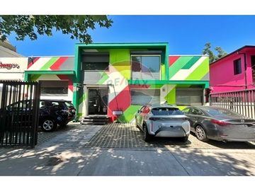 EXCELENTE CASA COMERCIAL UBICACION INIGUALABLE