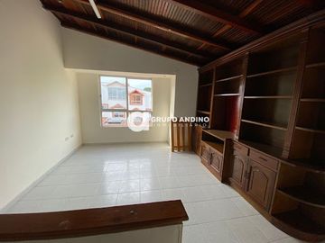 VENTA de CASA RESIDENCIAL en BUCARAMANGA