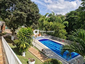 VENTA de CASA RESIDENCIAL en BUCARAMANGA