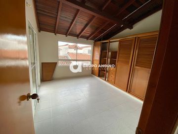 VENTA de CASA RESIDENCIAL en BUCARAMANGA