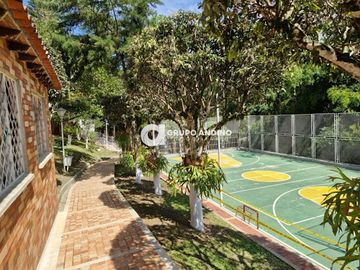 VENTA de CASA RESIDENCIAL en BUCARAMANGA