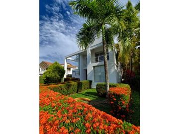 VENTA/PERMUTA CASA DE RECREO EN MELGAR