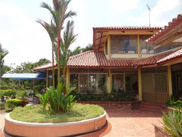 ACSI 230. FINCA DE DESCANSO EN VILLAVICENCIO CONDOMINIO HORIZONTES