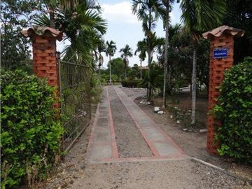 ACSI 230. FINCA DE DESCANSO EN VILLAVICENCIO CONDOMINIO HORIZONTES