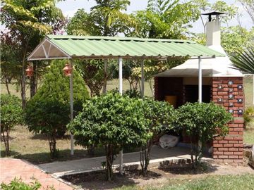 ACSI 230. FINCA DE DESCANSO EN VILLAVICENCIO CONDOMINIO HORIZONTES