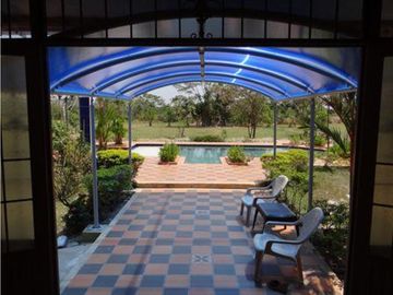 ACSI 230. FINCA DE DESCANSO EN VILLAVICENCIO CONDOMINIO HORIZONTES