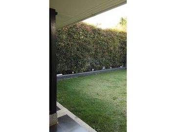 Casa campestre para venta en Jamundí condominio valle del río 560 m²