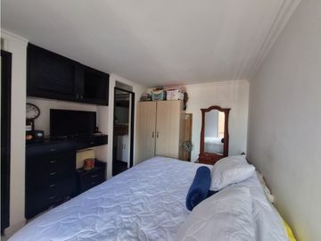 ACSI 394. Apartamento en venta en Madrid Cundinamarca