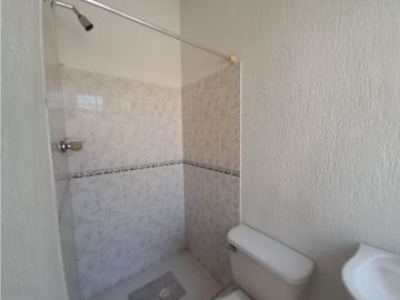 CASA EN ARRIENDO CONDOMINIO SOL ARDIENTE, RICAURTE CUNDINAMARCA