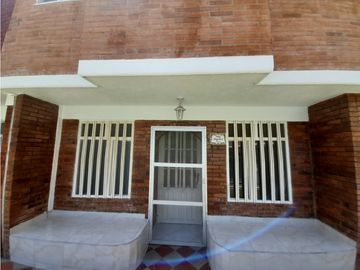 CASA EN ARRIENDO CONDOMINIO SOL ARDIENTE, RICAURTE CUNDINAMARCA