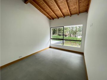 Casa para Arriendo en El Poblado San Lucas