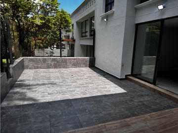 Casa para Arriendo en El Poblado San Lucas