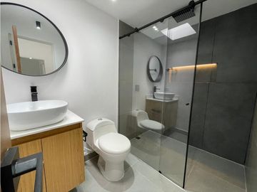 Casa para Arriendo en El Poblado San Lucas
