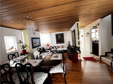CASA CASTILLA - CONJUNTO CERRADO