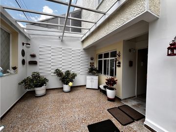 CASA CASTILLA - CONJUNTO CERRADO