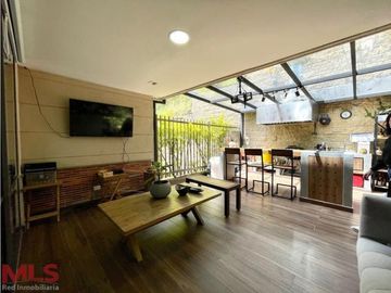 CASA EN VENTA ENVIGADO LOMA DEL CHOCHO